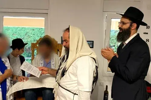 Rabbin Avi Nidam  Mohel diplômé Circoncision